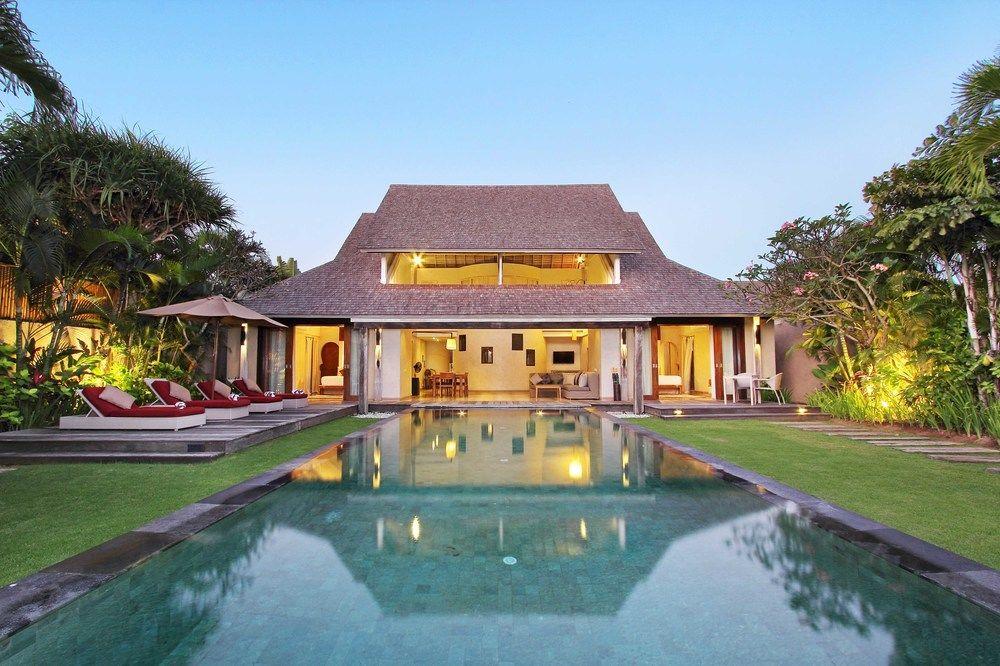 Space Villas Bali Seminyak Exteriör bild